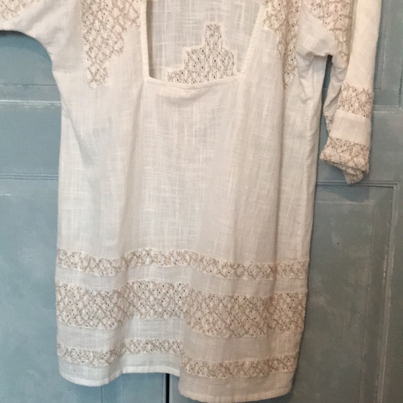 Free People DRESS in Size Large . Colour White with Beige embroidery design - Picture 10 of 10